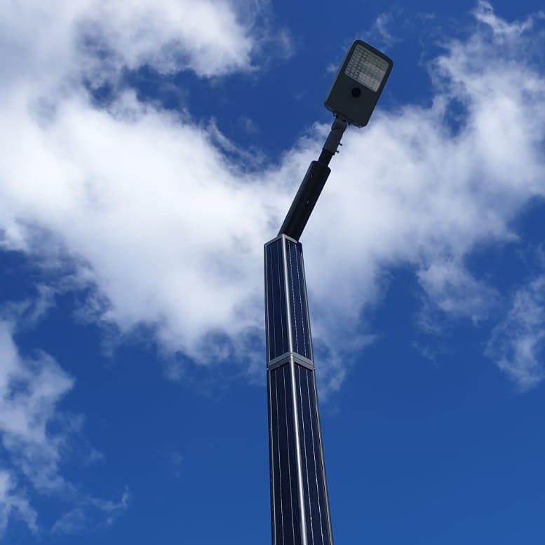 Vertical Solar Street Light